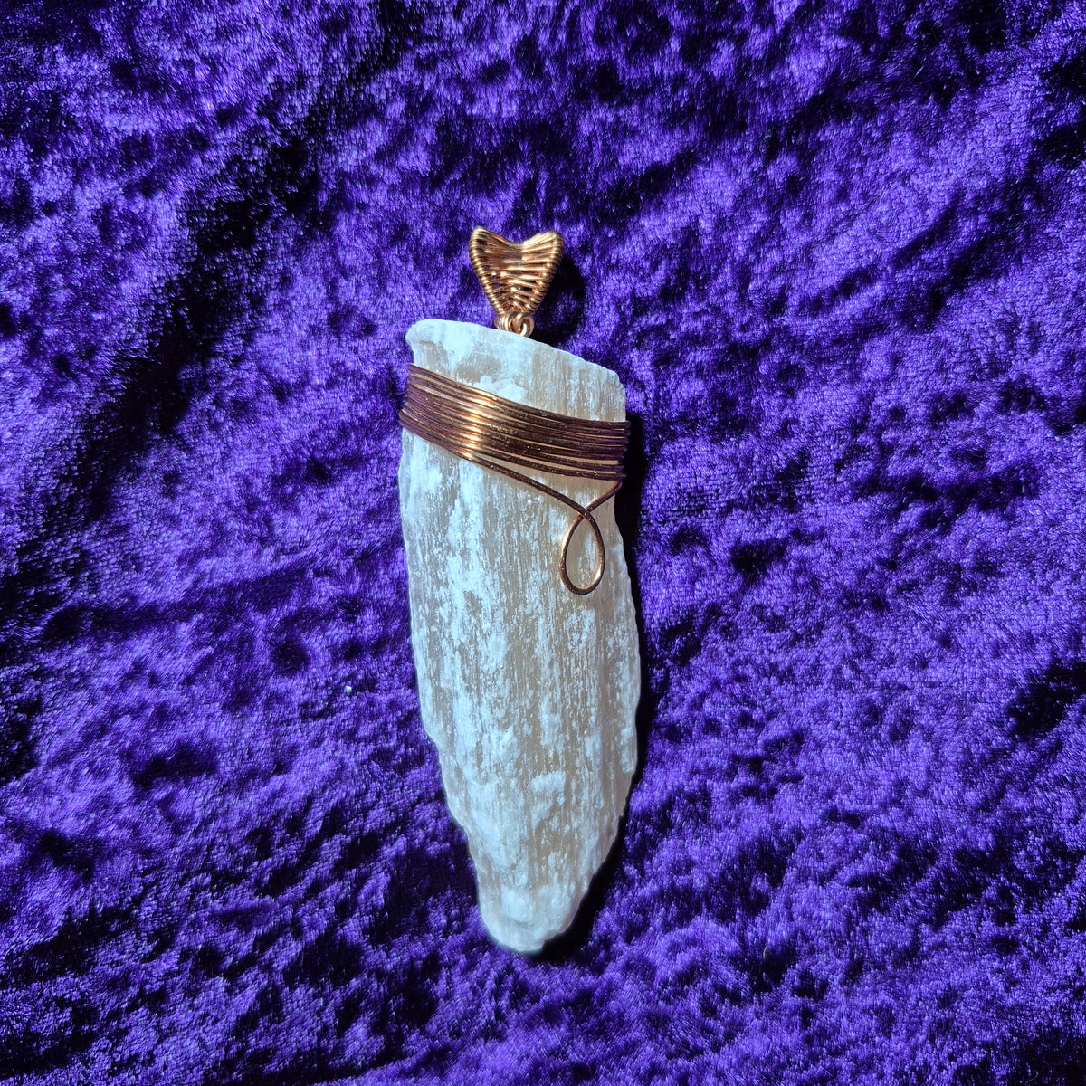 Orange selenite
